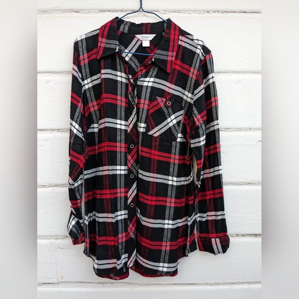 CJ Banks Women's Flannel Plaid Button Up Shirt Size X Red and Black